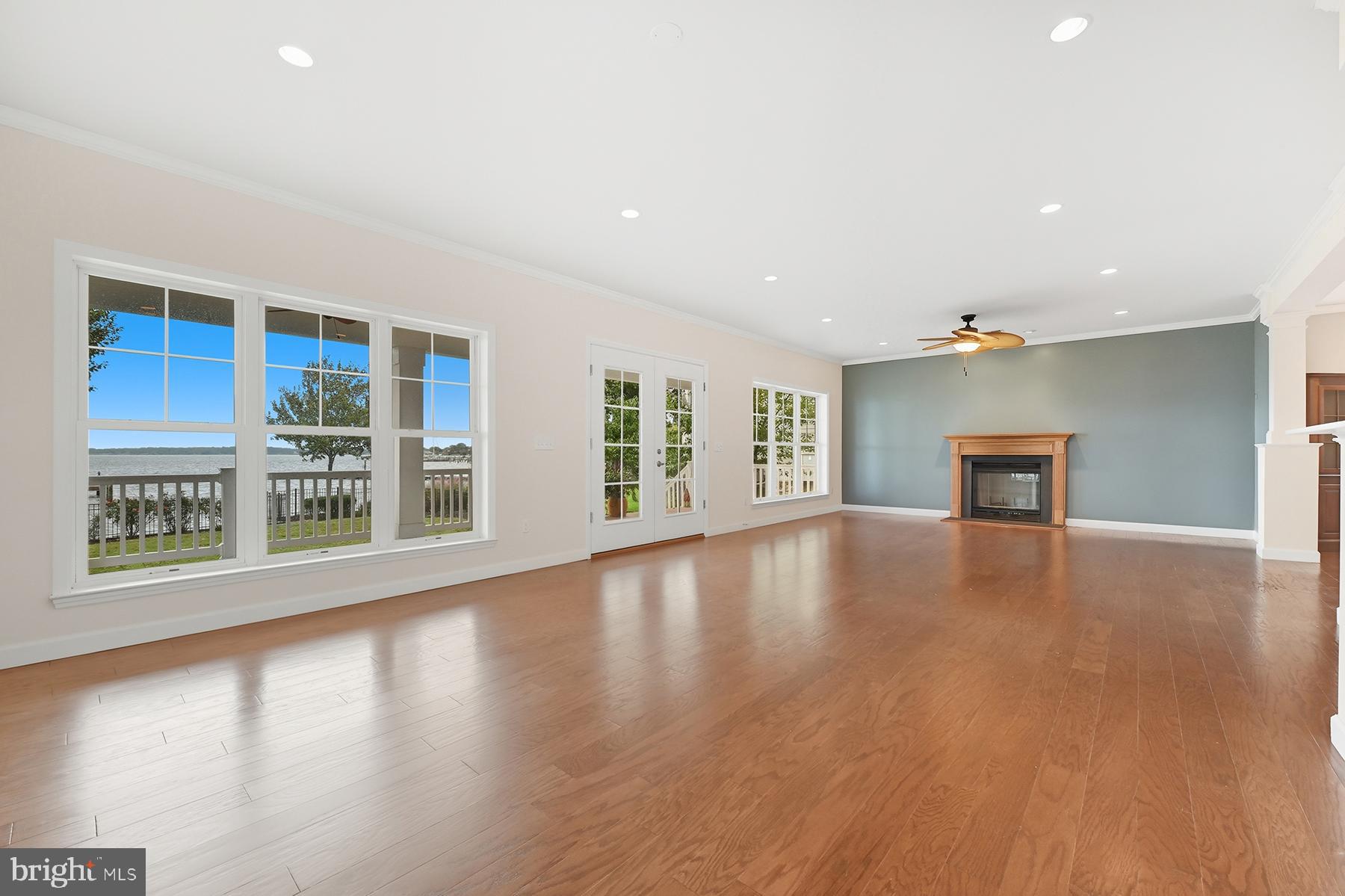 MAGOTHY MANOR - Residential