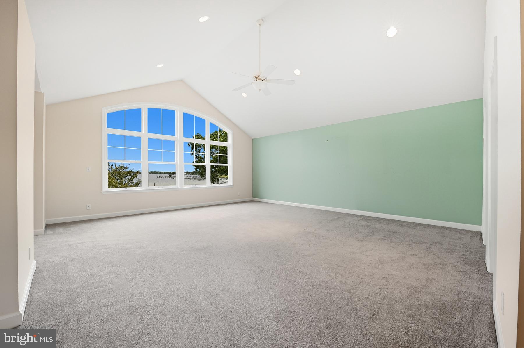 MAGOTHY MANOR - Residential