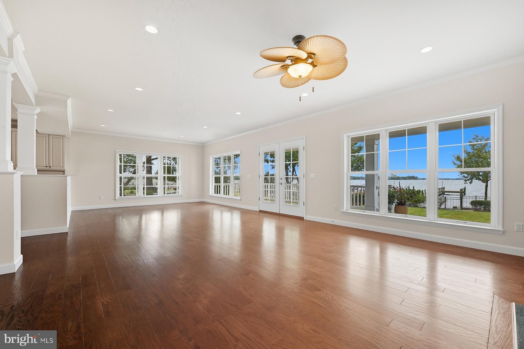 MAGOTHY MANOR - Residential