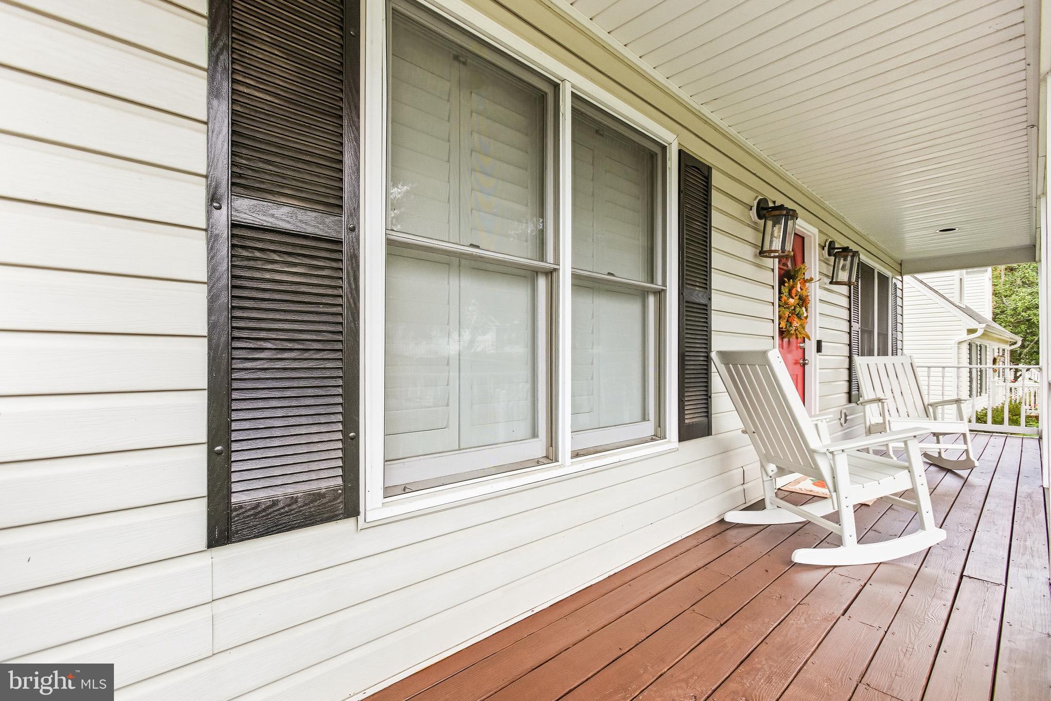 RIDGE POINTE - Residential