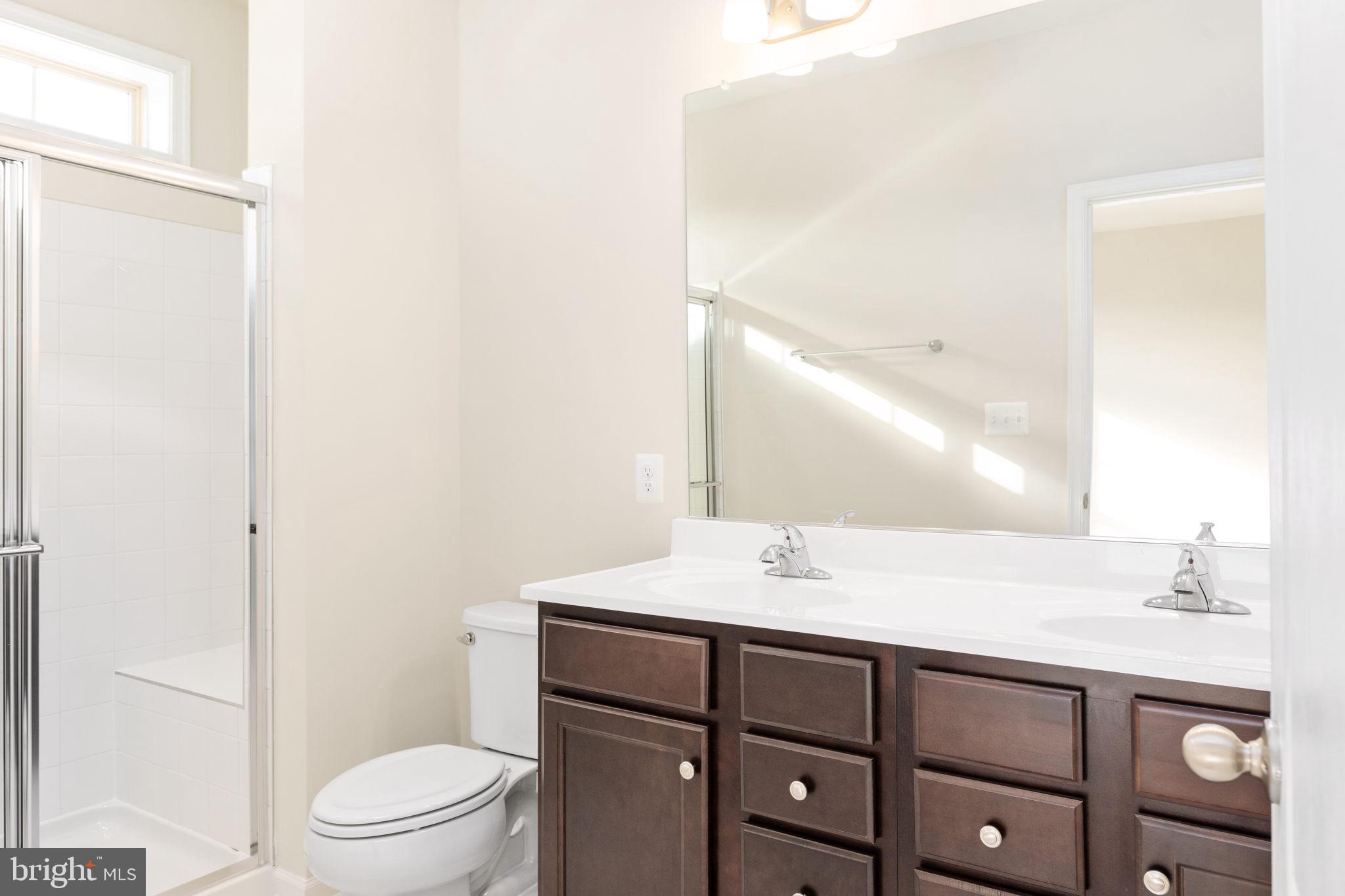 TUSCARORA CREEK - Residential Lease