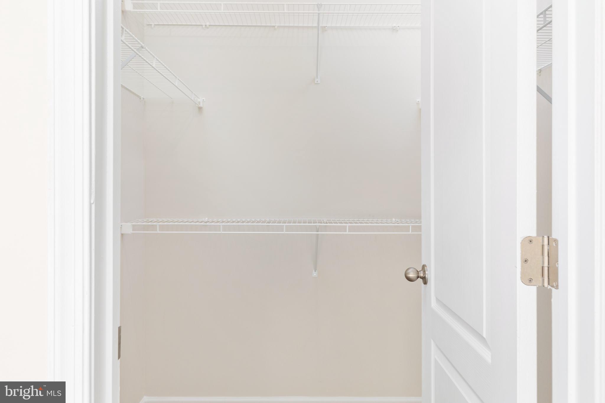 TUSCARORA CREEK - Residential Lease