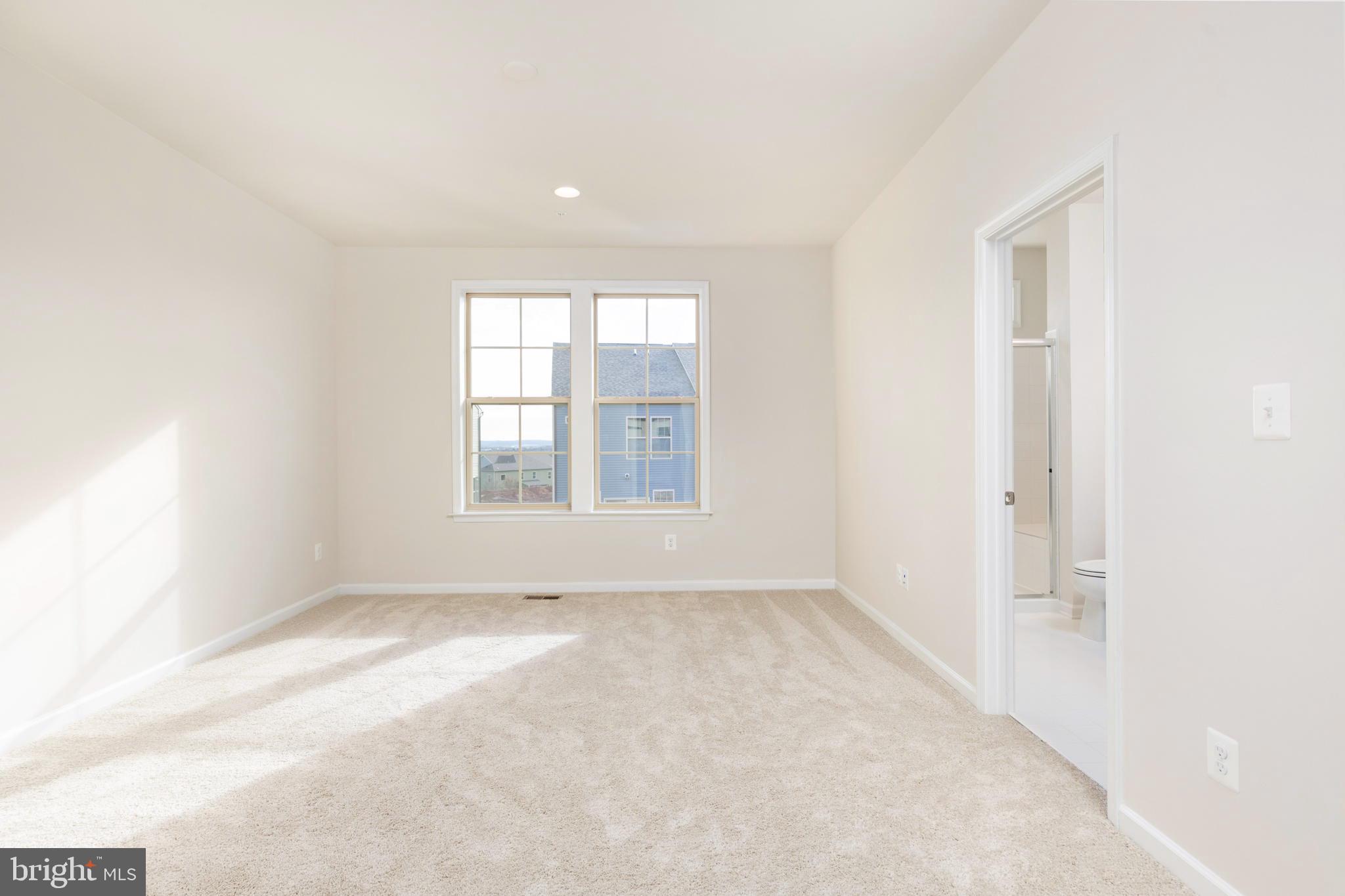 TUSCARORA CREEK - Residential Lease