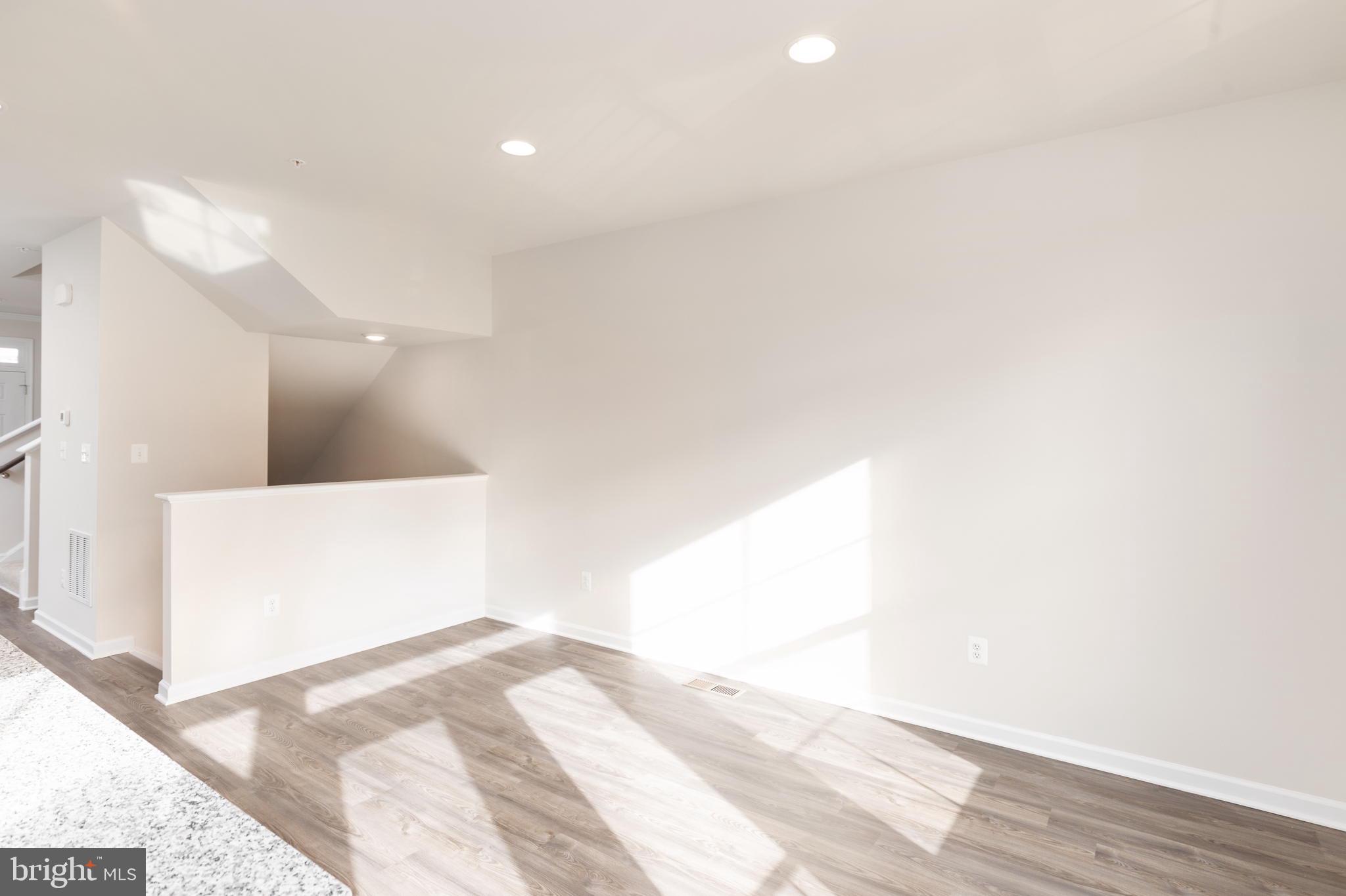 TUSCARORA CREEK - Residential Lease