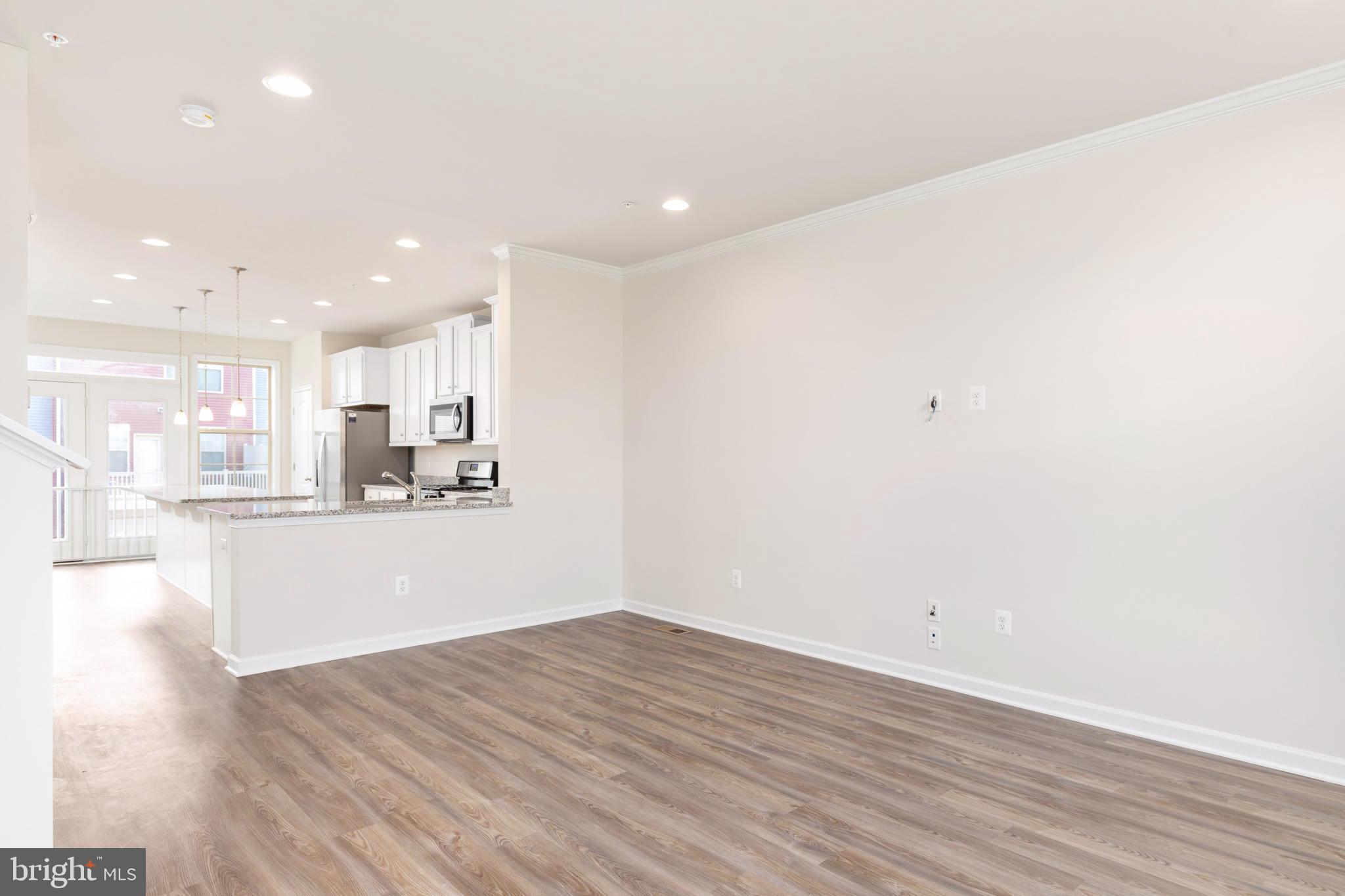 TUSCARORA CREEK - Residential Lease