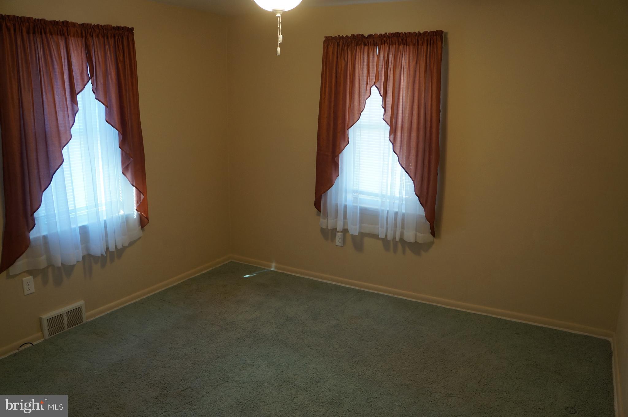 MCSHERRYSTOWN - Residential