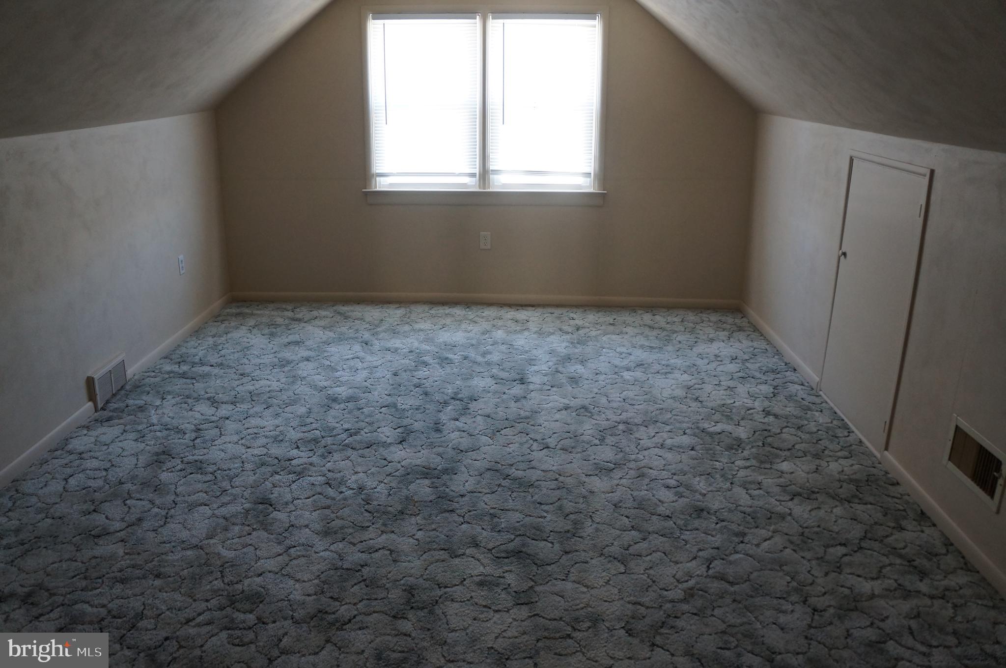 MCSHERRYSTOWN - Residential