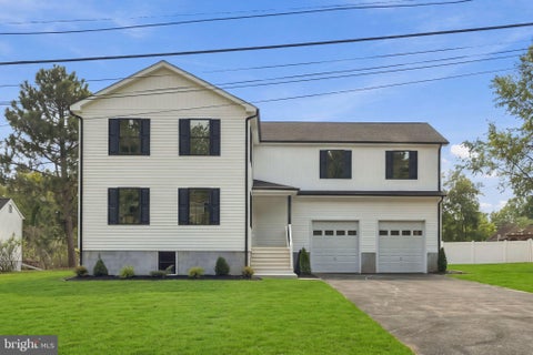 Homes For Sale - 2230 Dayton Avenue<br/> ATCO, NJ 08004