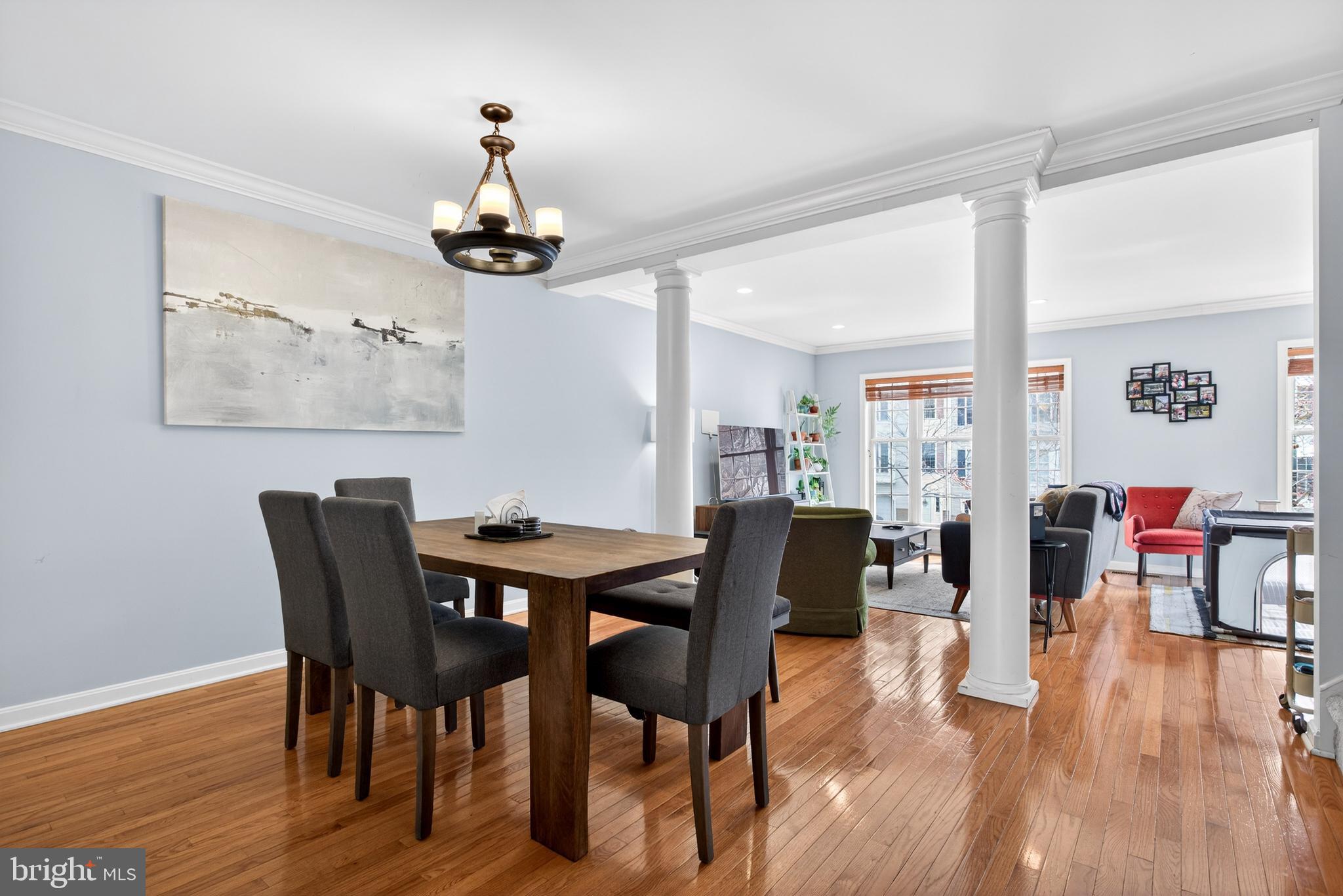 ROXBOROUGH - Residential