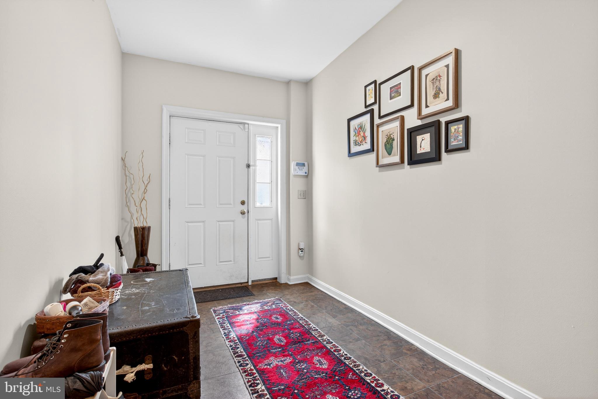 ROXBOROUGH - Residential