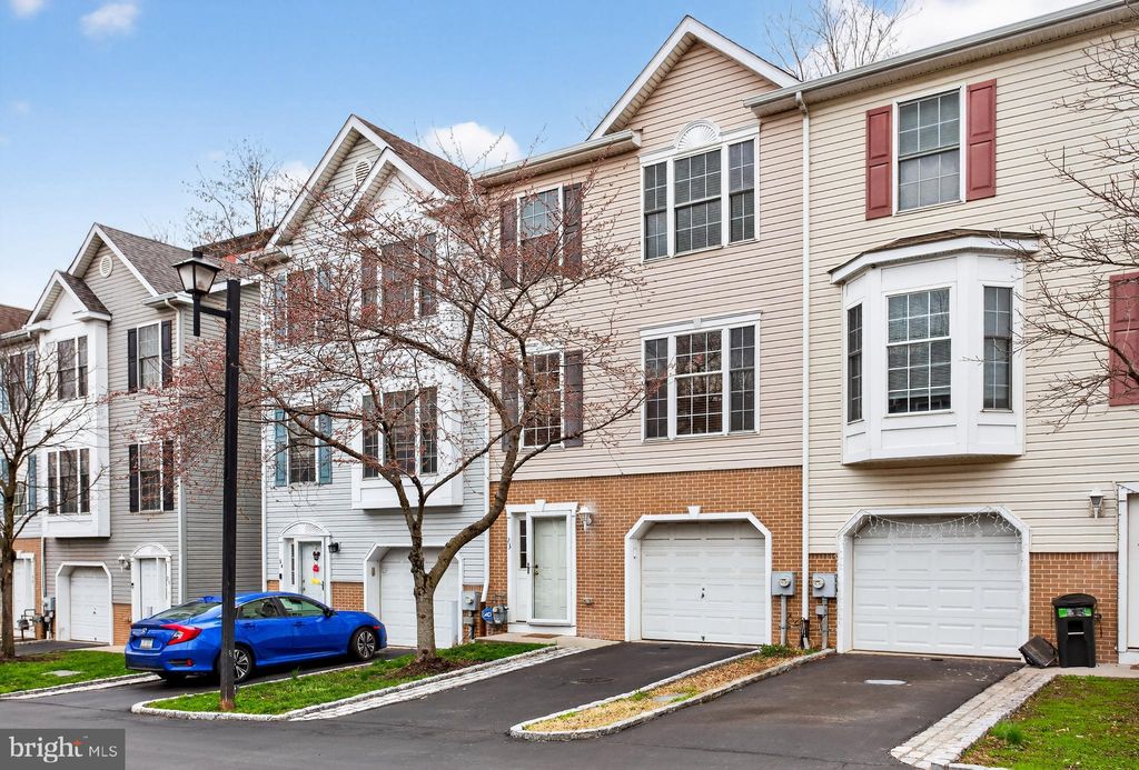 Photo of 100 Parker Avenue #23, PHILADELPHIA, PA 19128 (MLS # PAPH2601112)