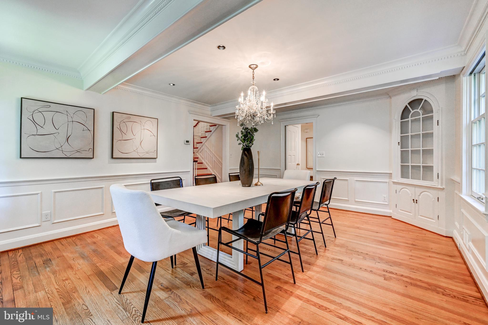 MURRAY HILL - Residential