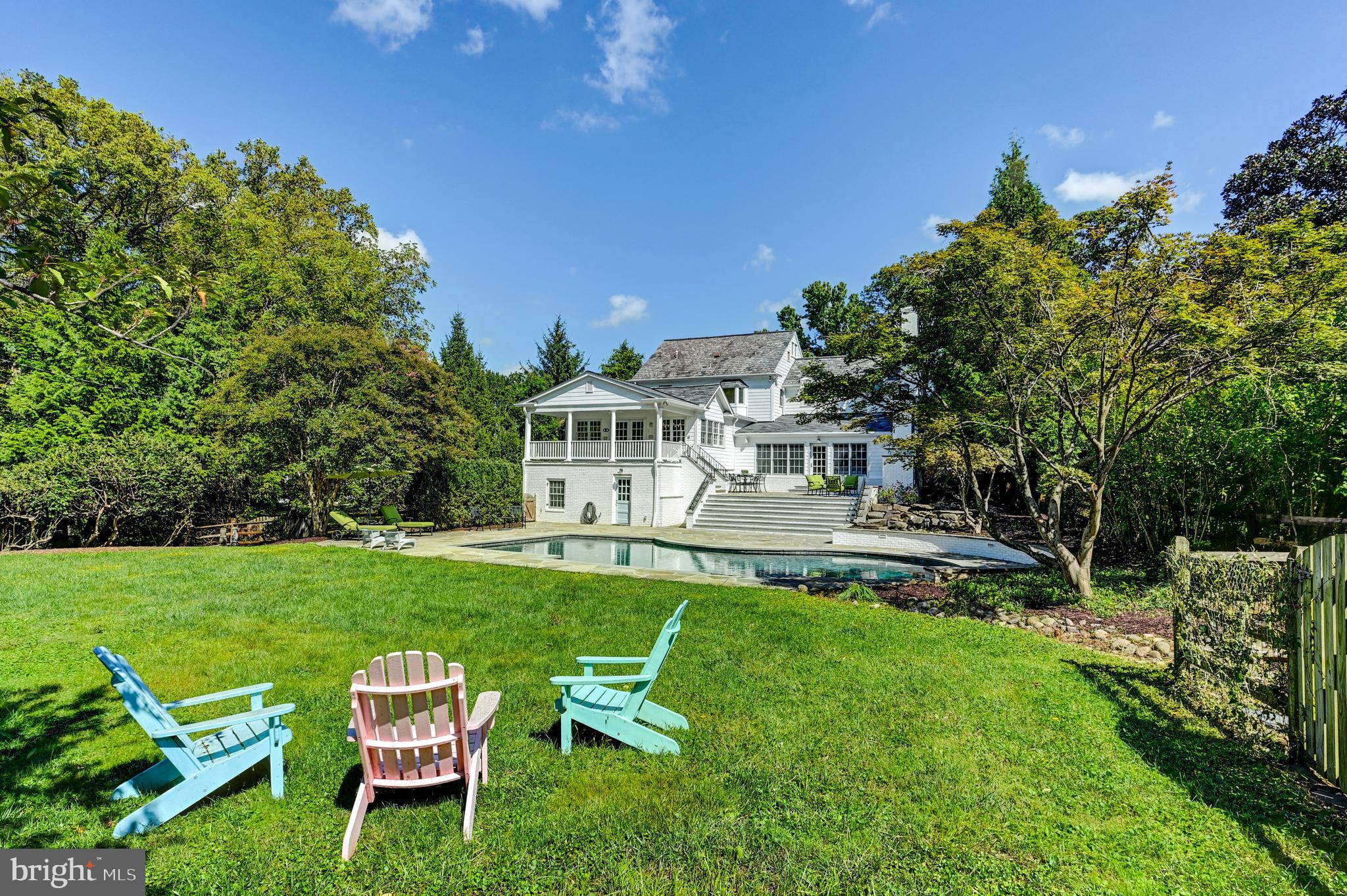 MURRAY HILL - Residential