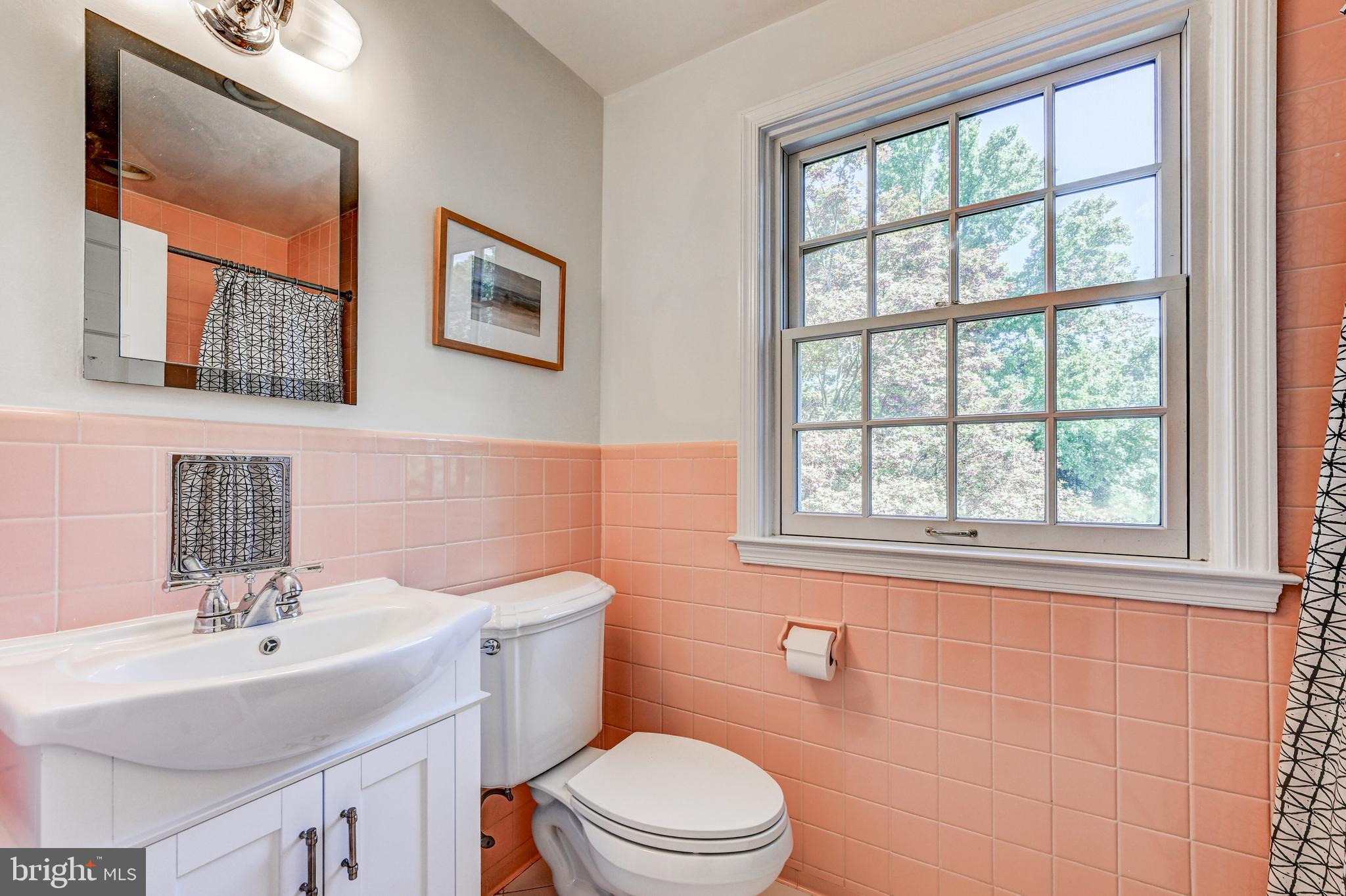 MURRAY HILL - Residential