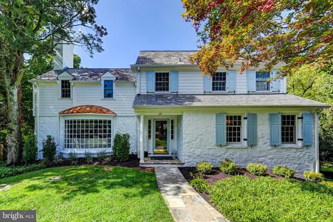 39 MURRAY HILL CIRCLE BALTIMORE MD 21212