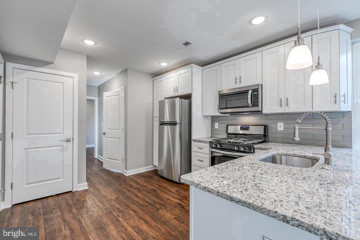 AVENUE OF THE ARTS - Residential Income