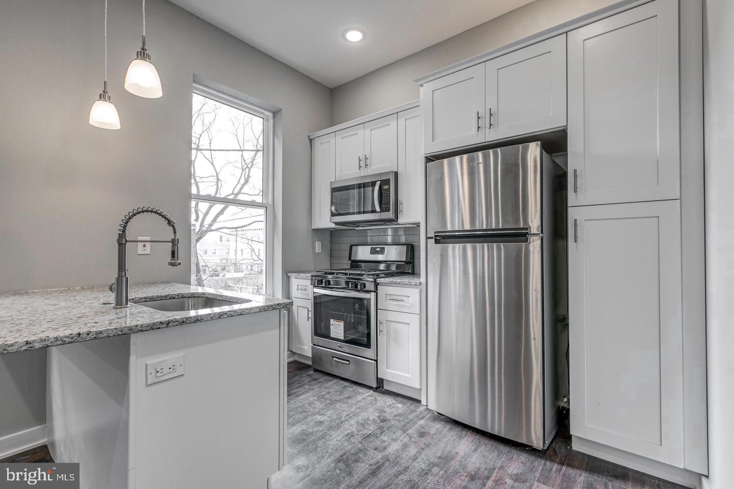 AVENUE OF THE ARTS - Residential Income