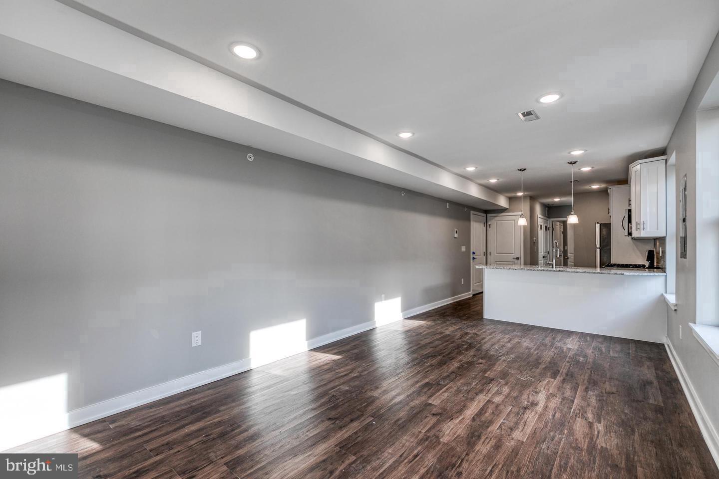 AVENUE OF THE ARTS - Residential Income