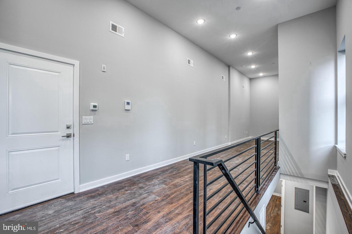 AVENUE OF THE ARTS - Residential Income