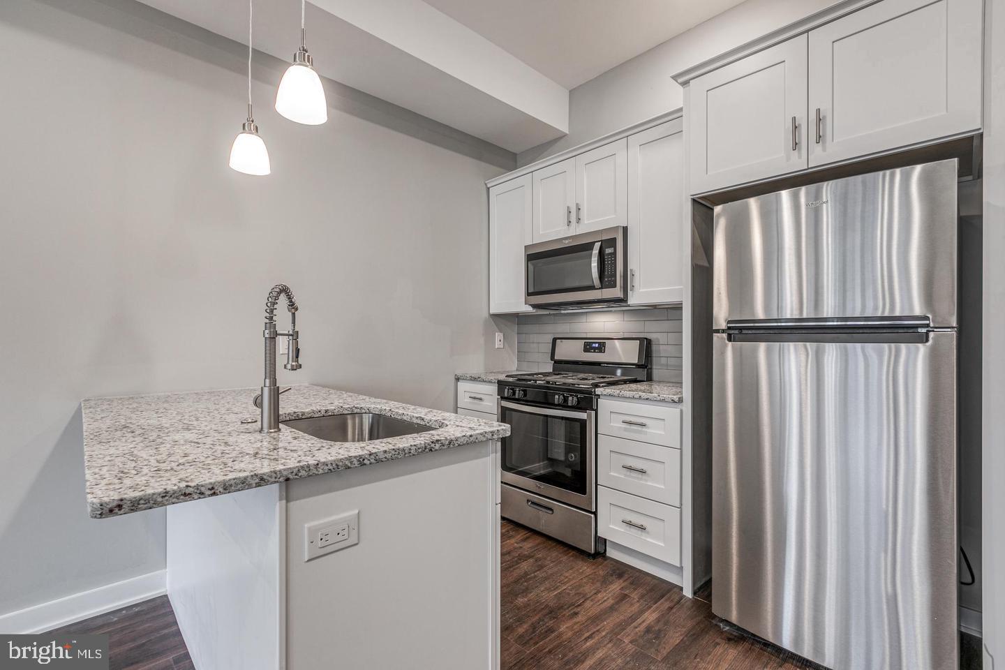 AVENUE OF THE ARTS - Residential Income