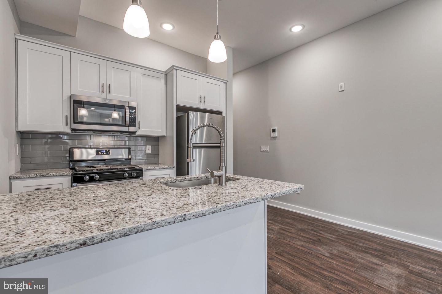 AVENUE OF THE ARTS - Residential Income