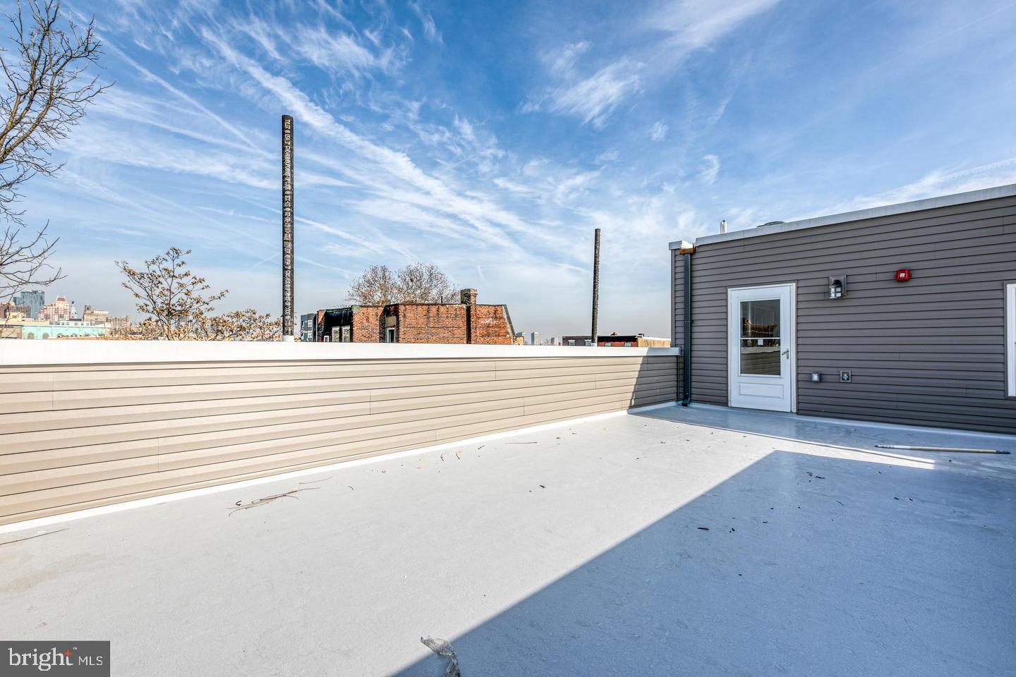 AVENUE OF THE ARTS - Residential Income