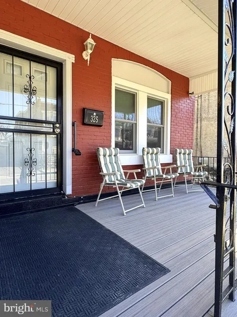 325 E 20th Street, Chester, PA 19013 - MLS#: PADE2109934