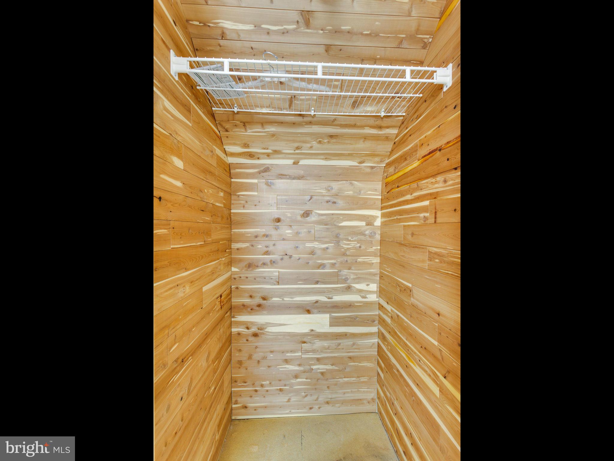 TANGLEWOOD - Residential