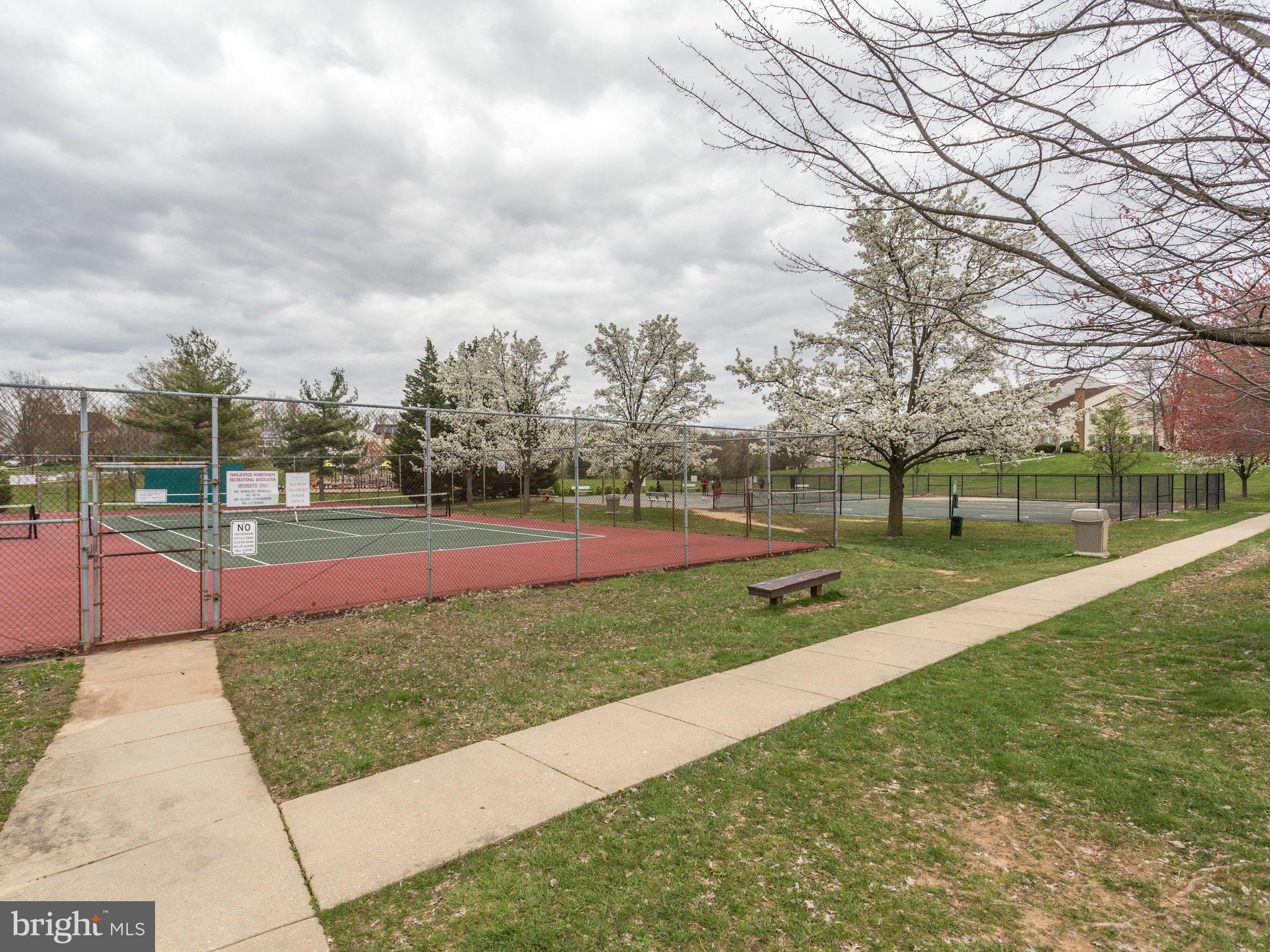 TANGLEWOOD - Residential