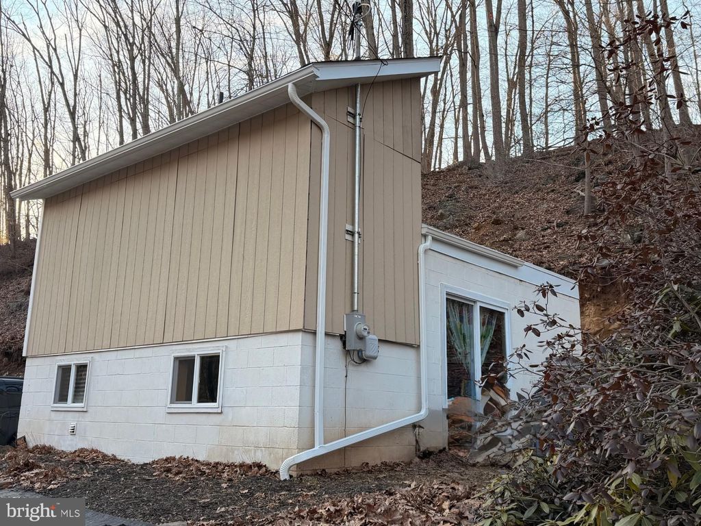 Photo of 4312 Fissels Church Road, GLEN ROCK, PA 17327 (MLS # PAYK2098224)