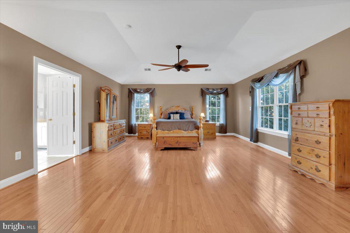 HEATHER KNOLLS - Residential