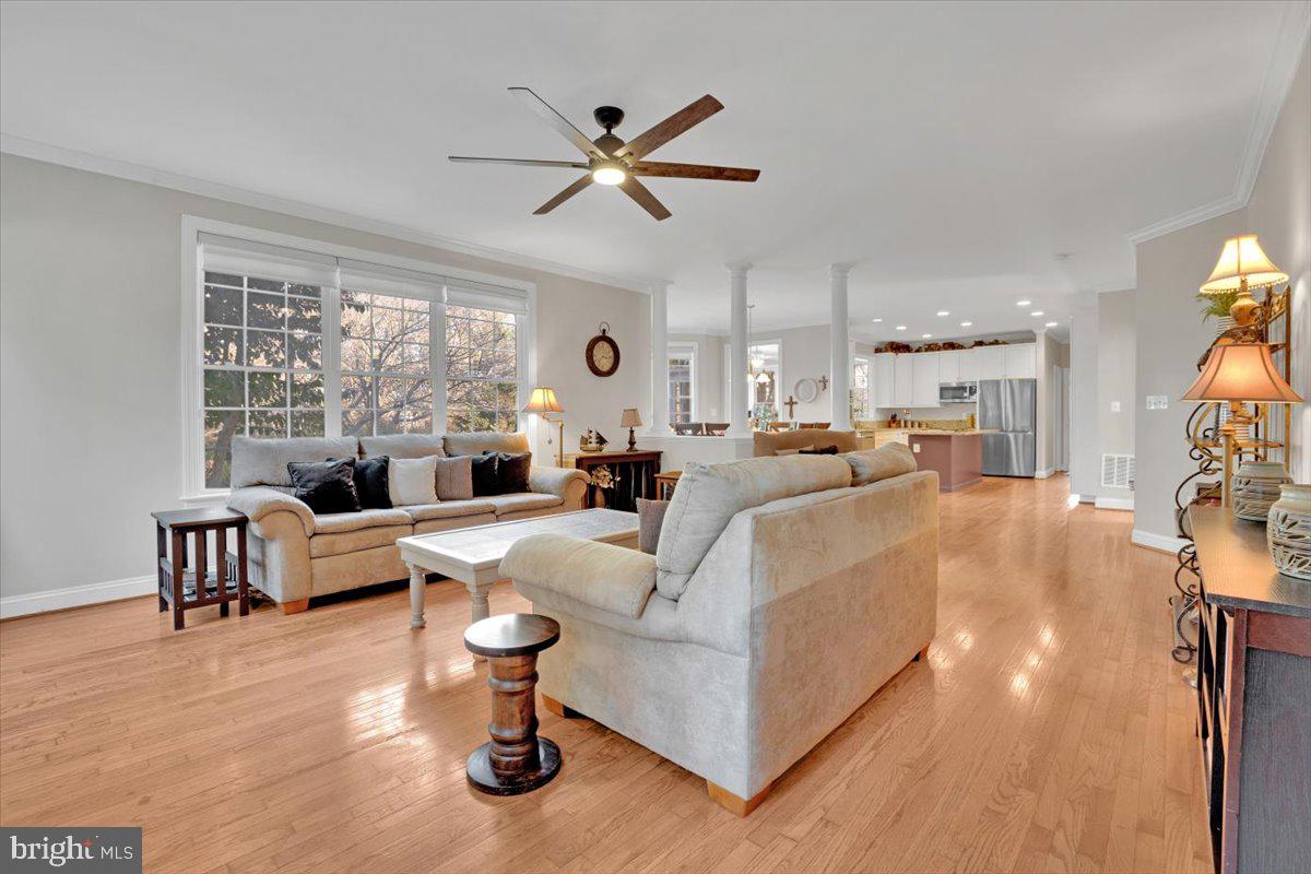 HEATHER KNOLLS - Residential