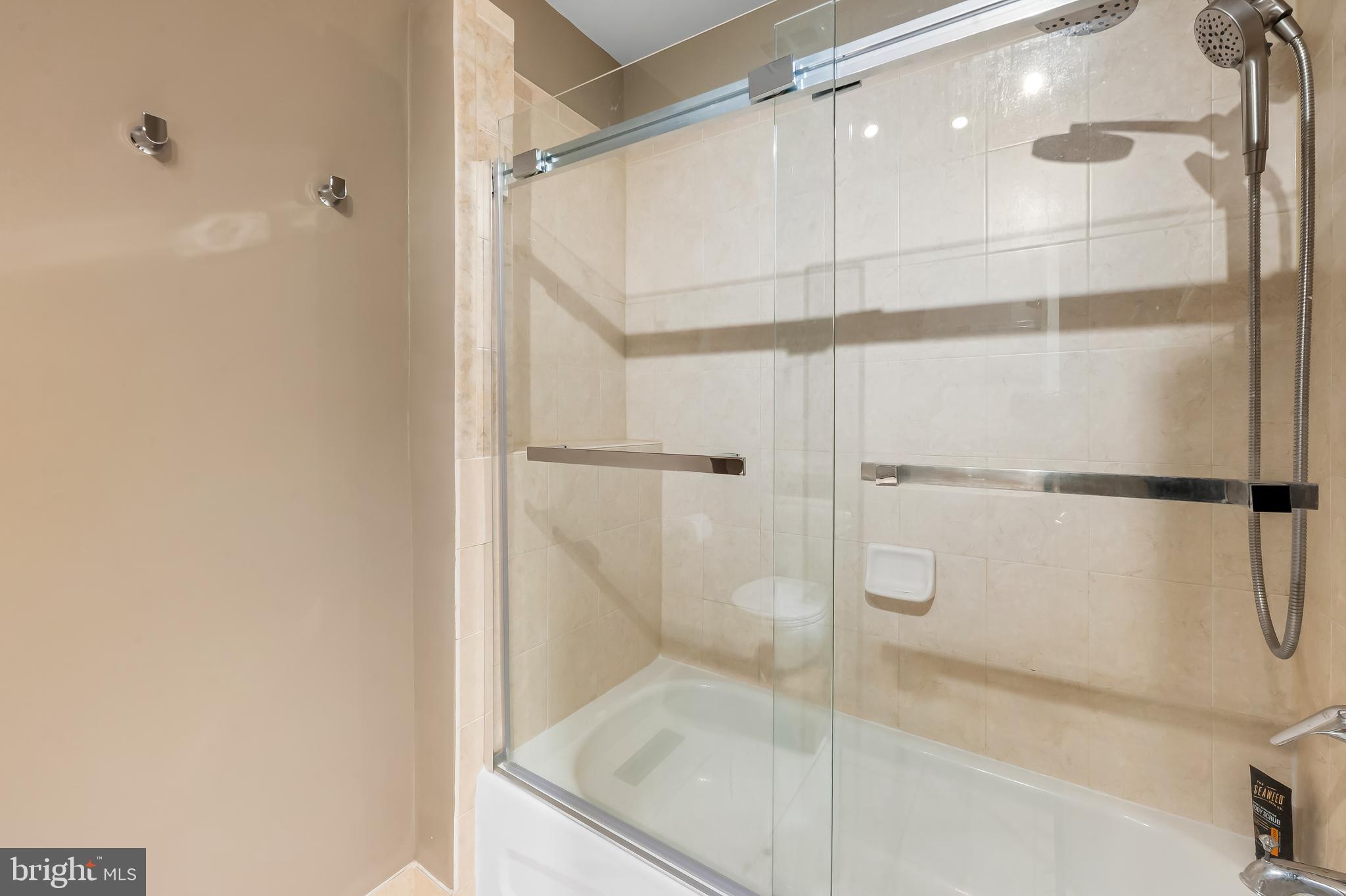 FELLS POINT HISTORIC DISTRICT - Residential Lease