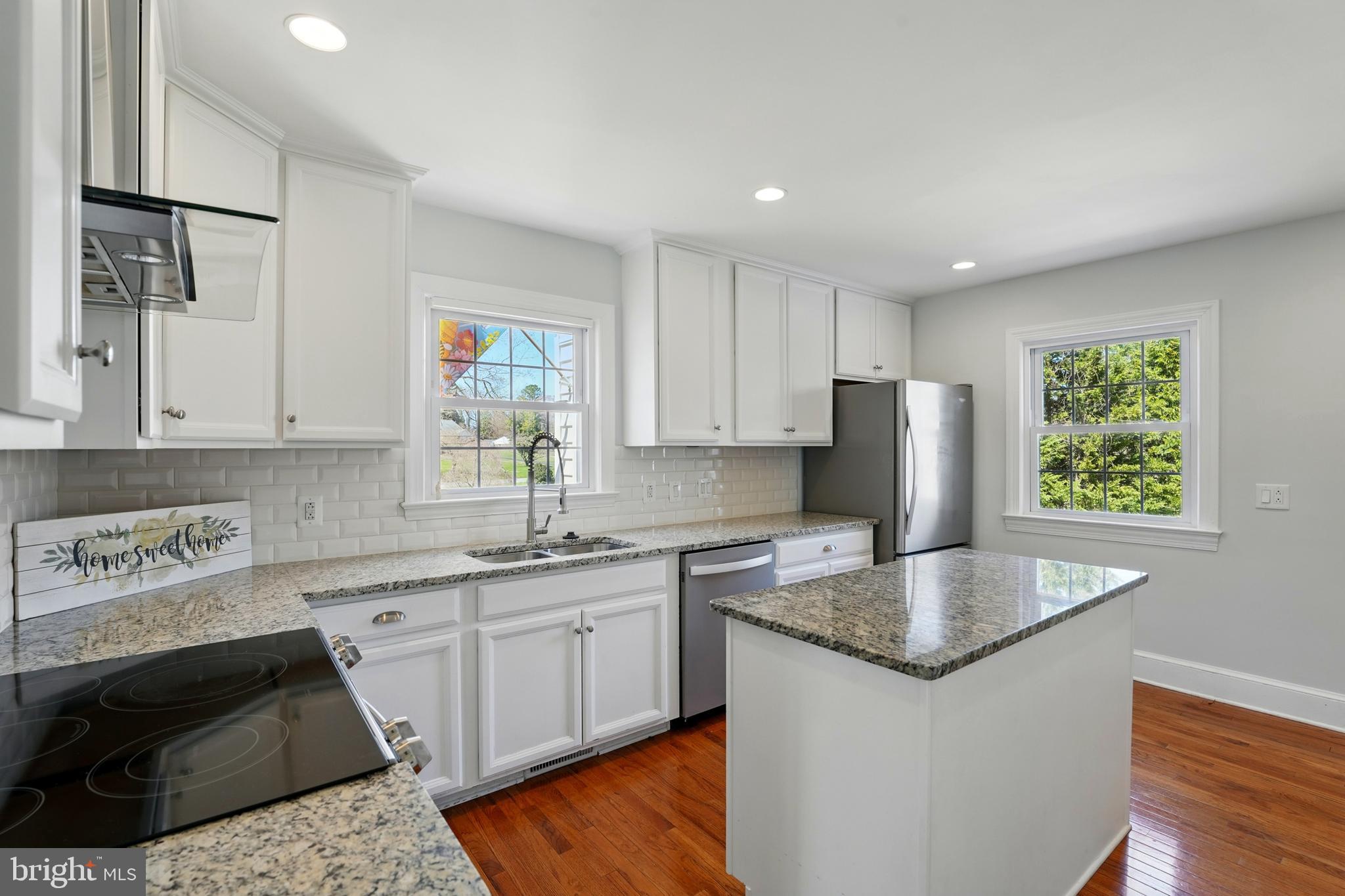 GREENFIELDS - Residential