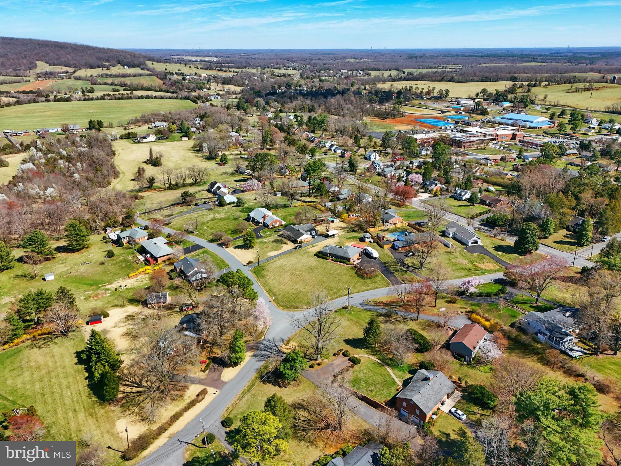 GREENFIELDS - Residential