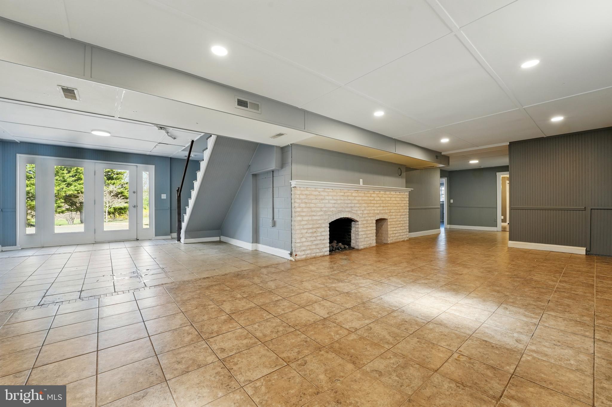 GREENFIELDS - Residential