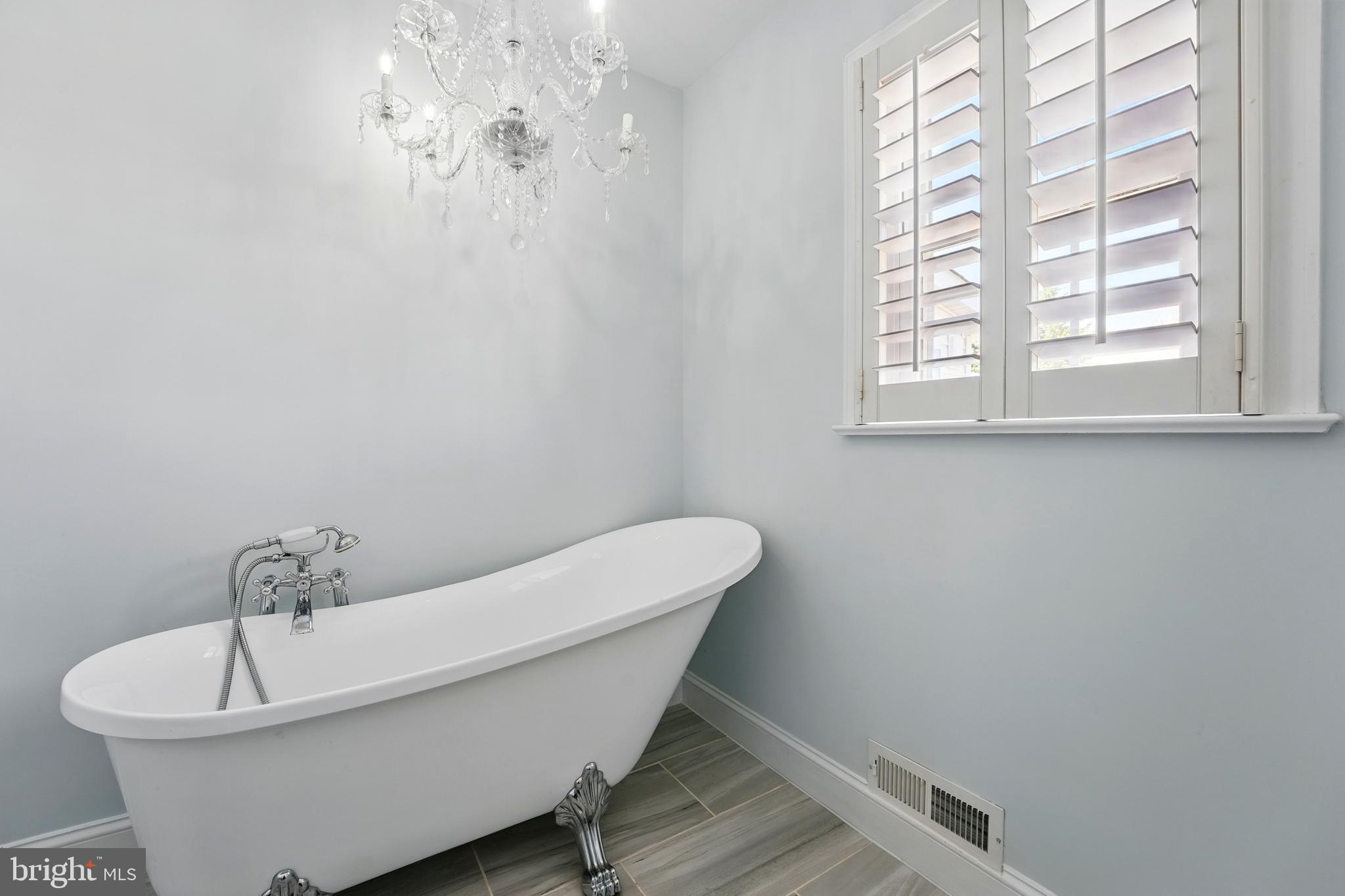 GREENFIELDS - Residential