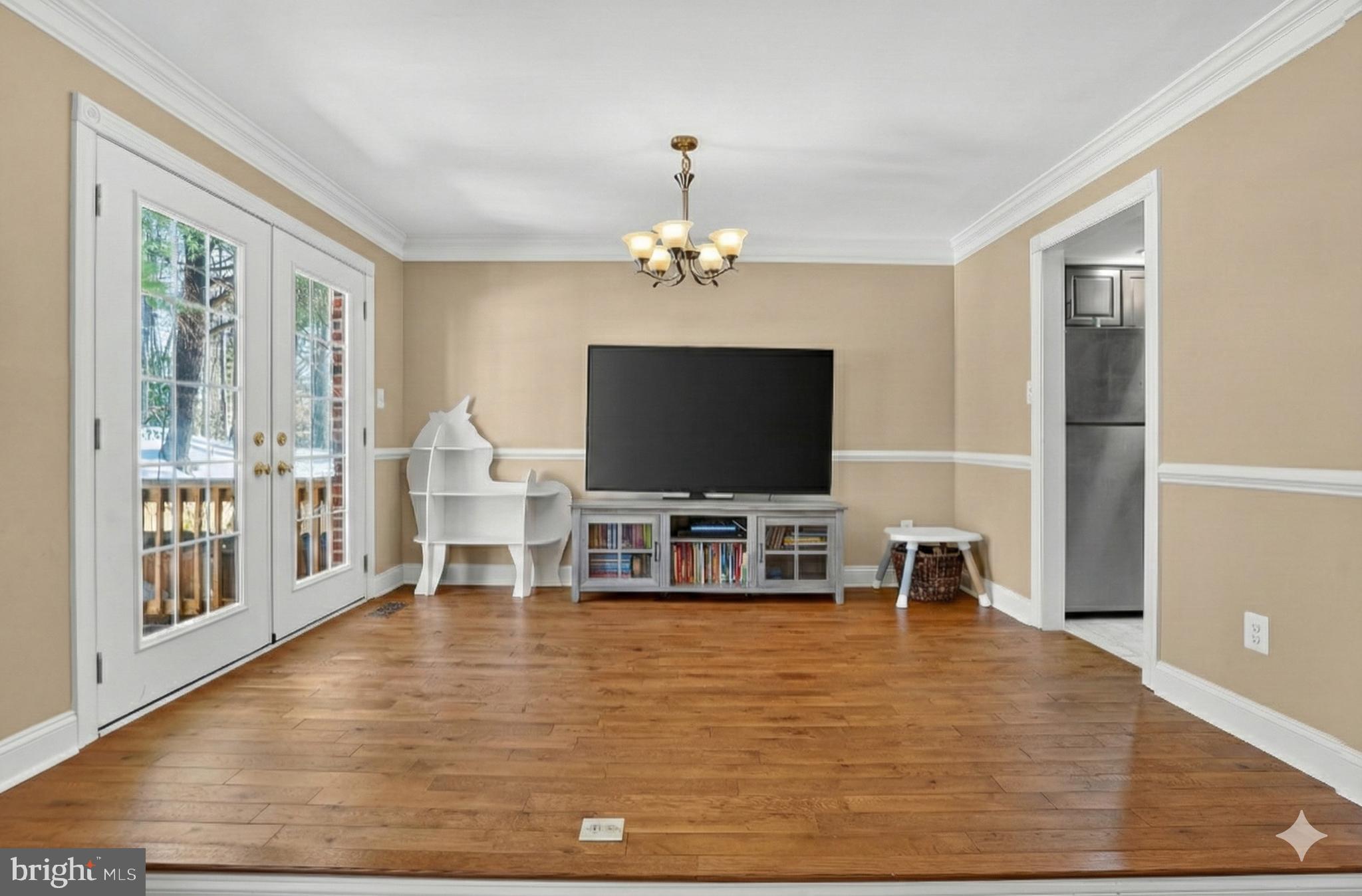 WOODLYNNE COMMUNITY - Residential