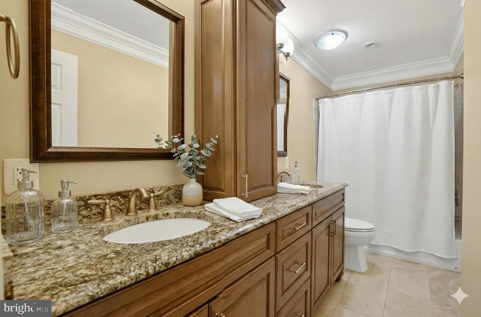 WOODLYNNE COMMUNITY - Residential