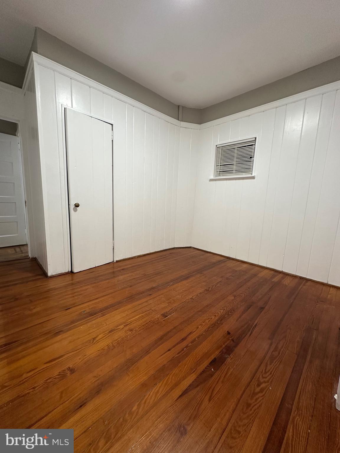 BEVERLY HILLS - Residential Lease