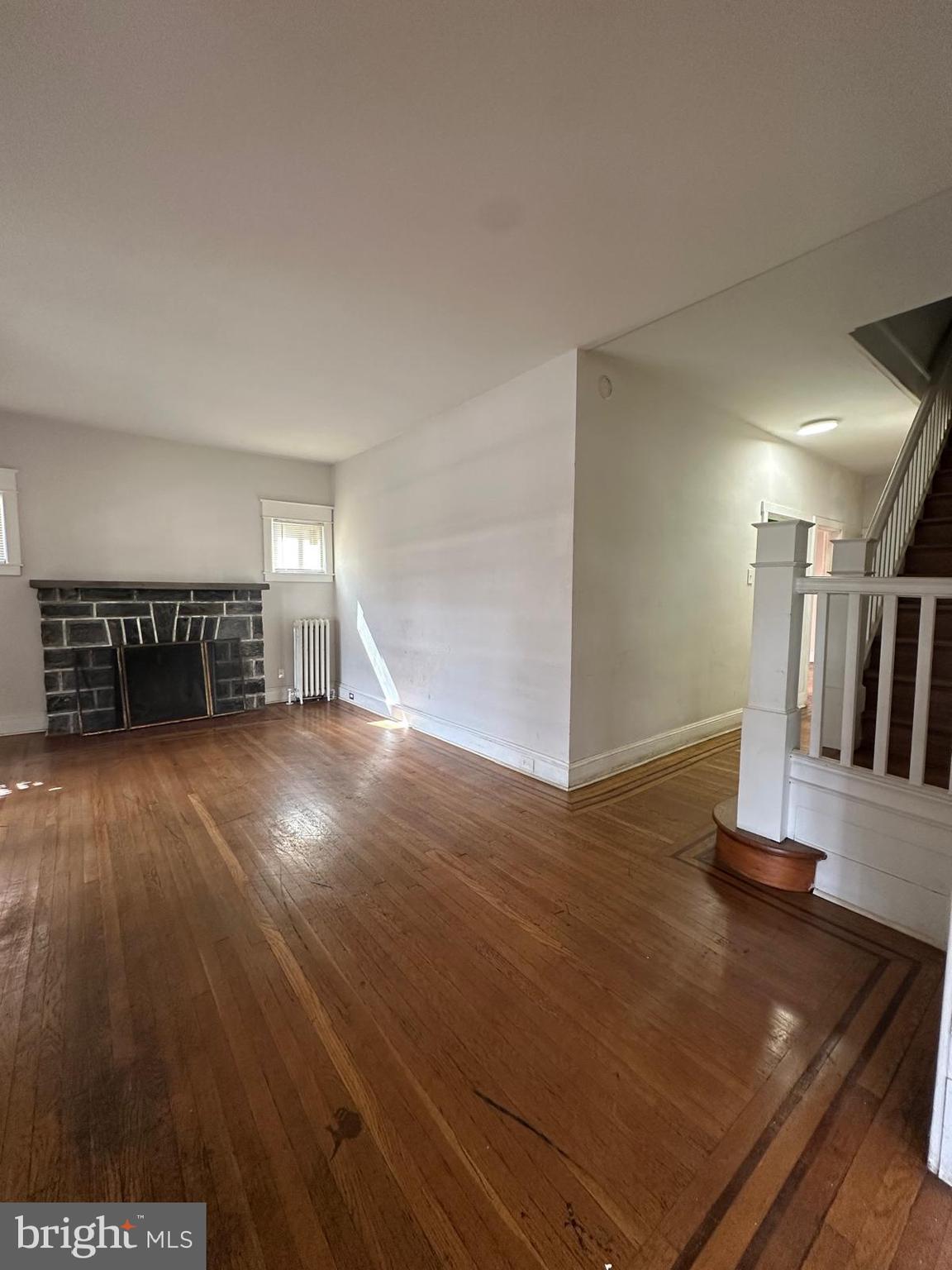 BEVERLY HILLS - Residential Lease