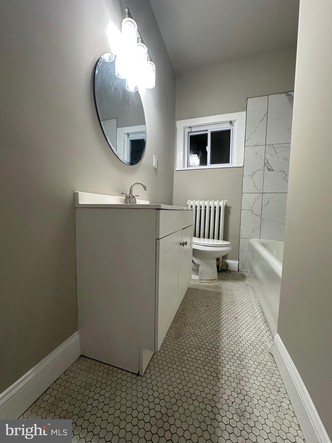 BEVERLY HILLS - Residential Lease