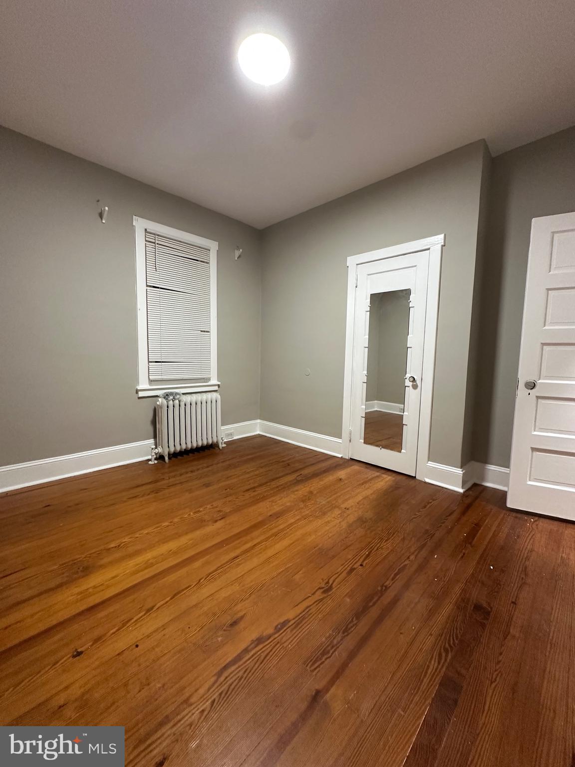 BEVERLY HILLS - Residential Lease