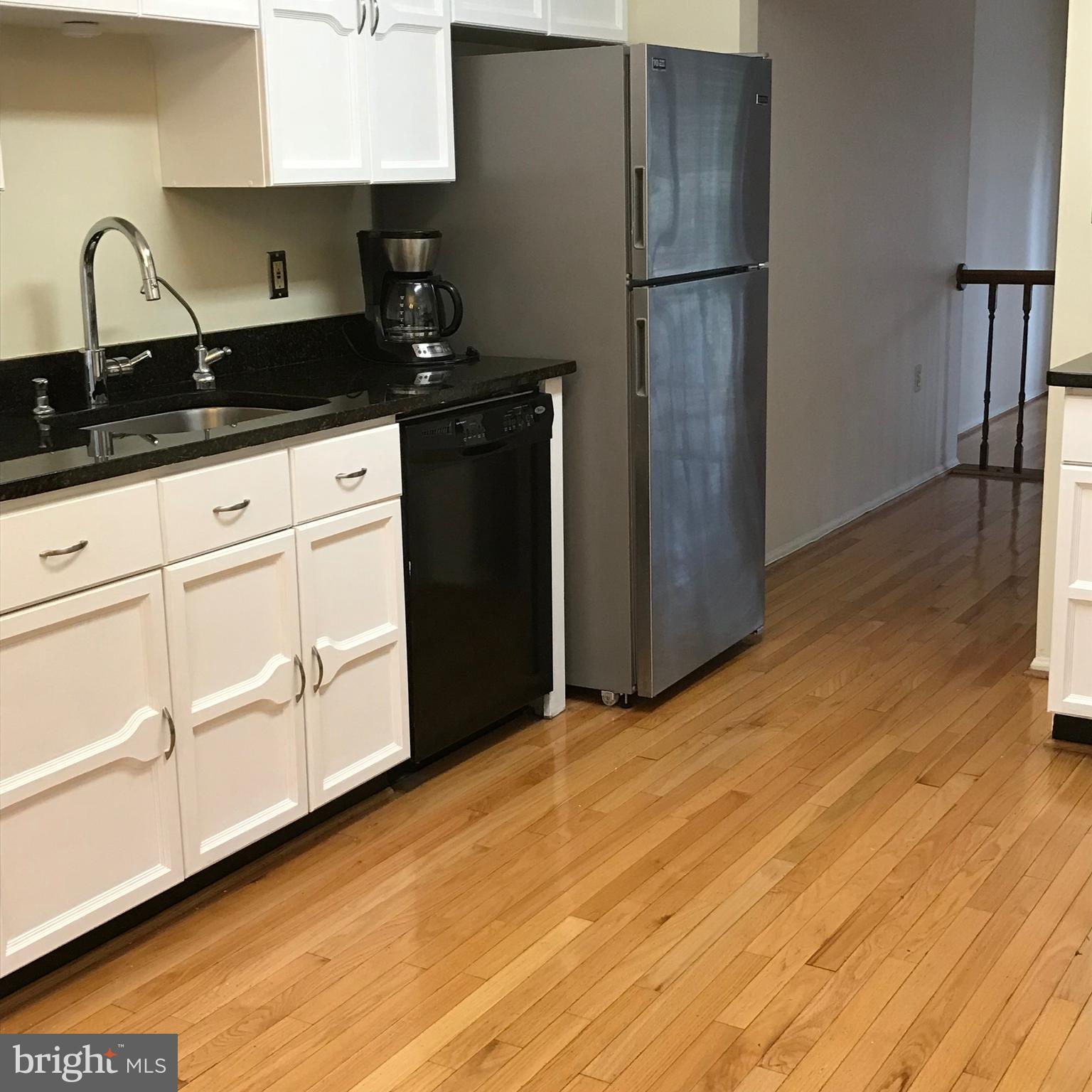 VILLAGE OF OWEN BROWN - Residential Lease