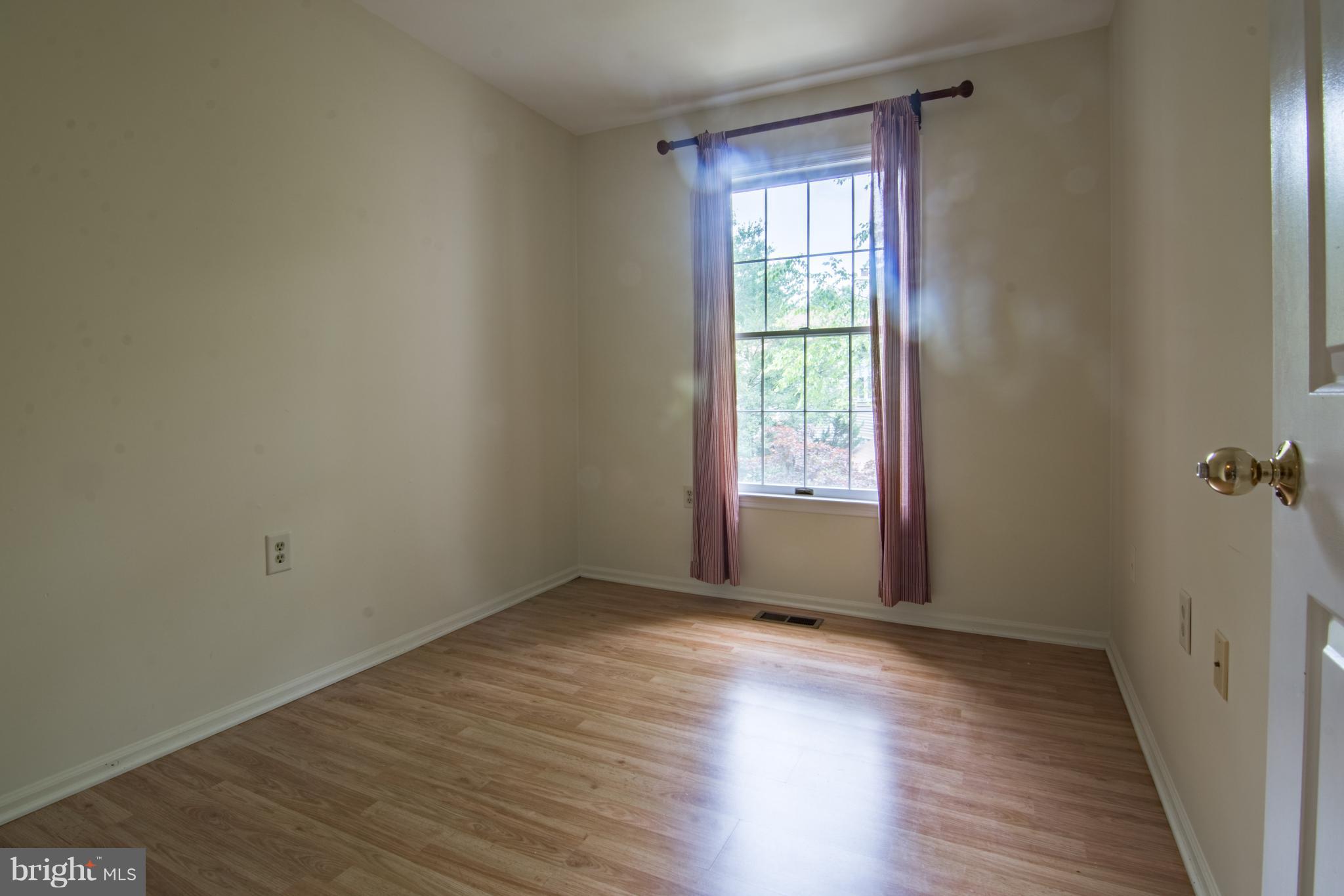 VILLAGE OF OWEN BROWN - Residential Lease