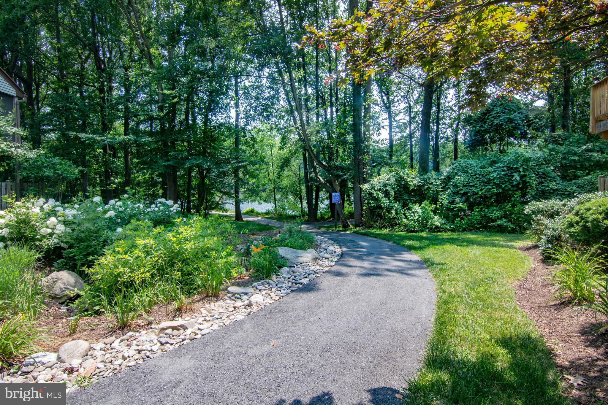 VILLAGE OF OWEN BROWN - Residential Lease