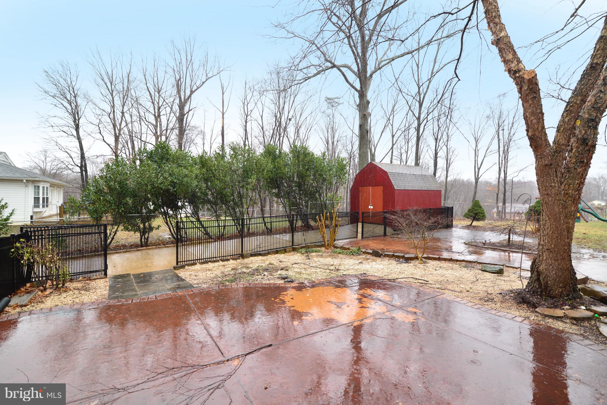 YORKSHIRE ACRES - Residential