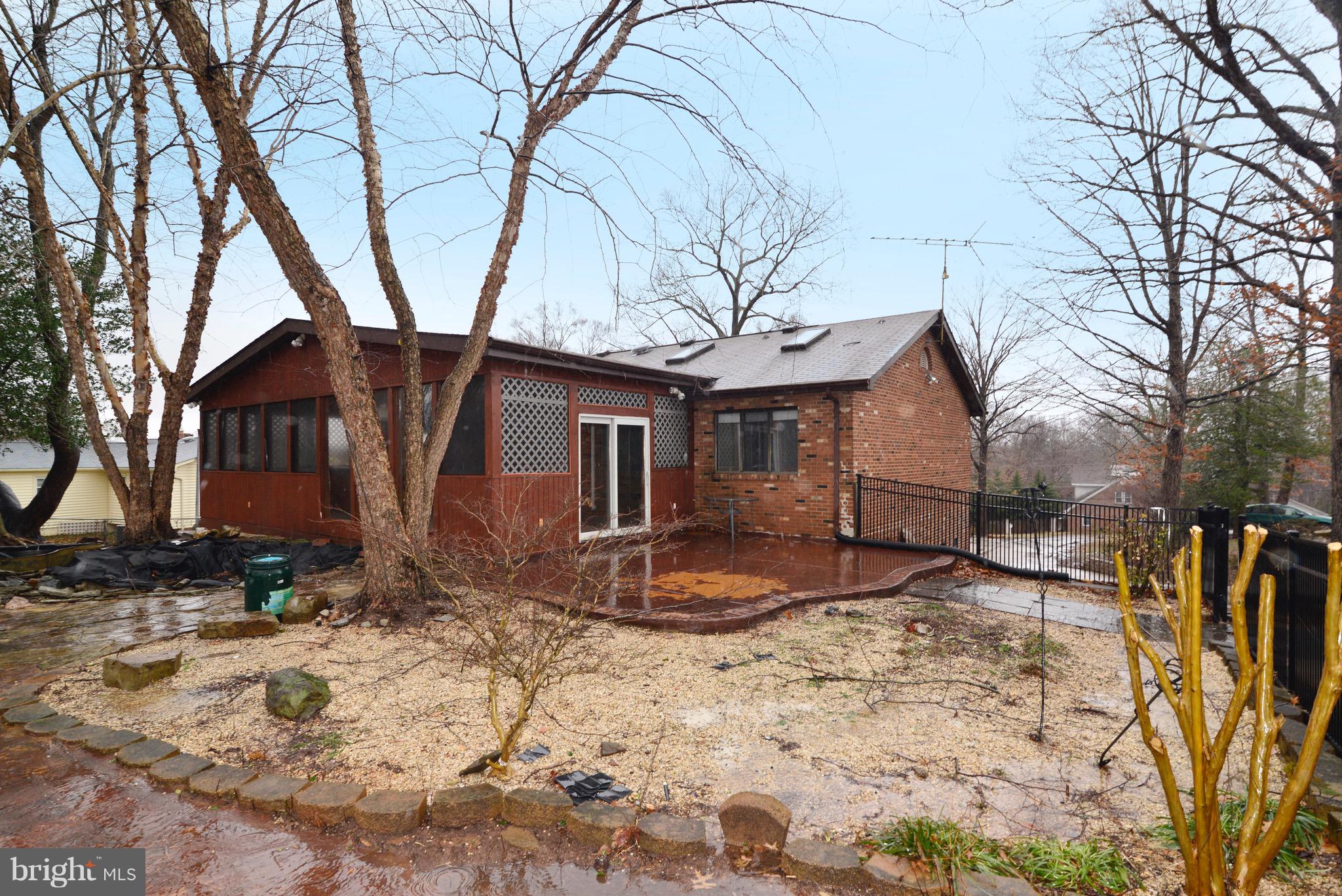 YORKSHIRE ACRES - Residential