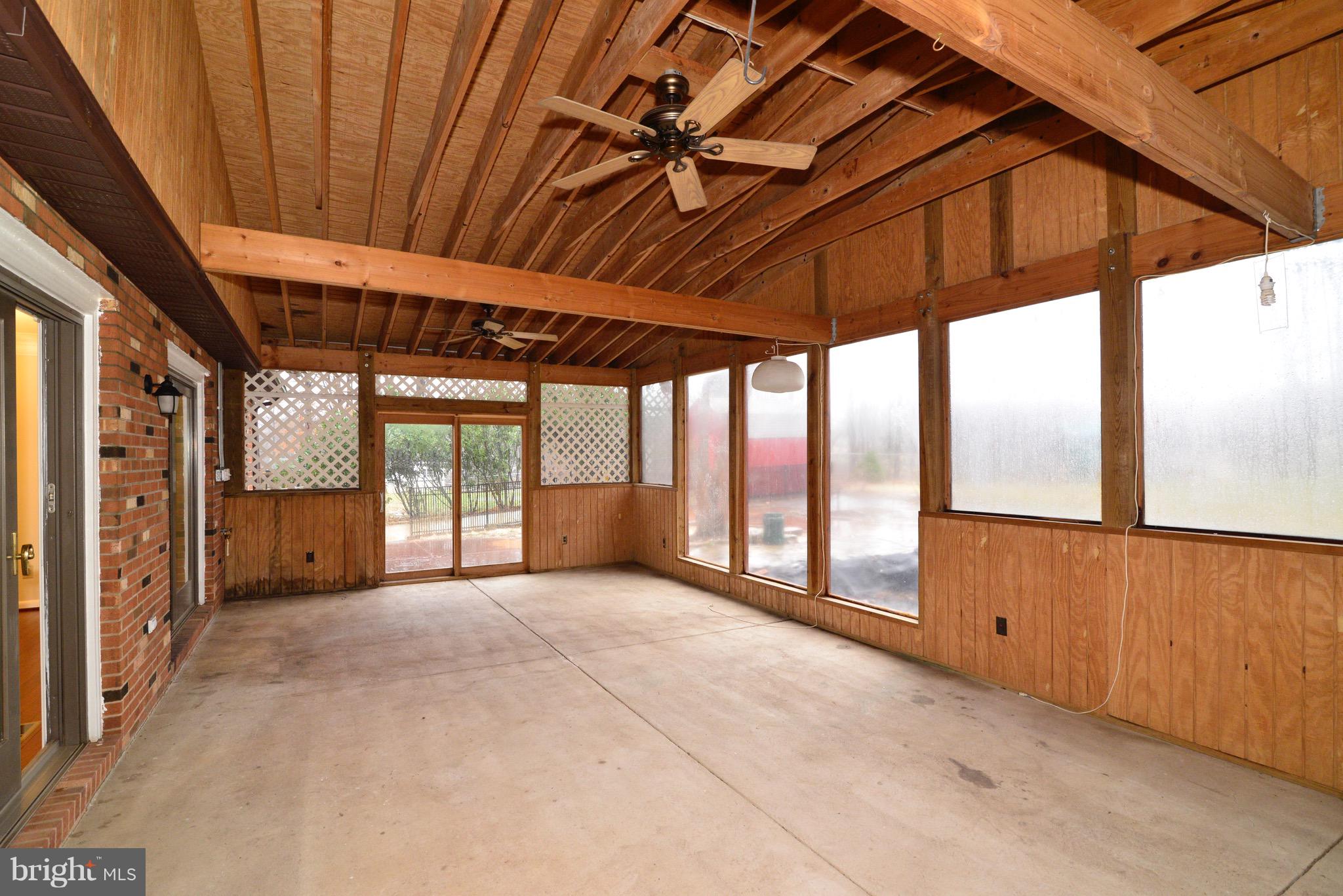 YORKSHIRE ACRES - Residential