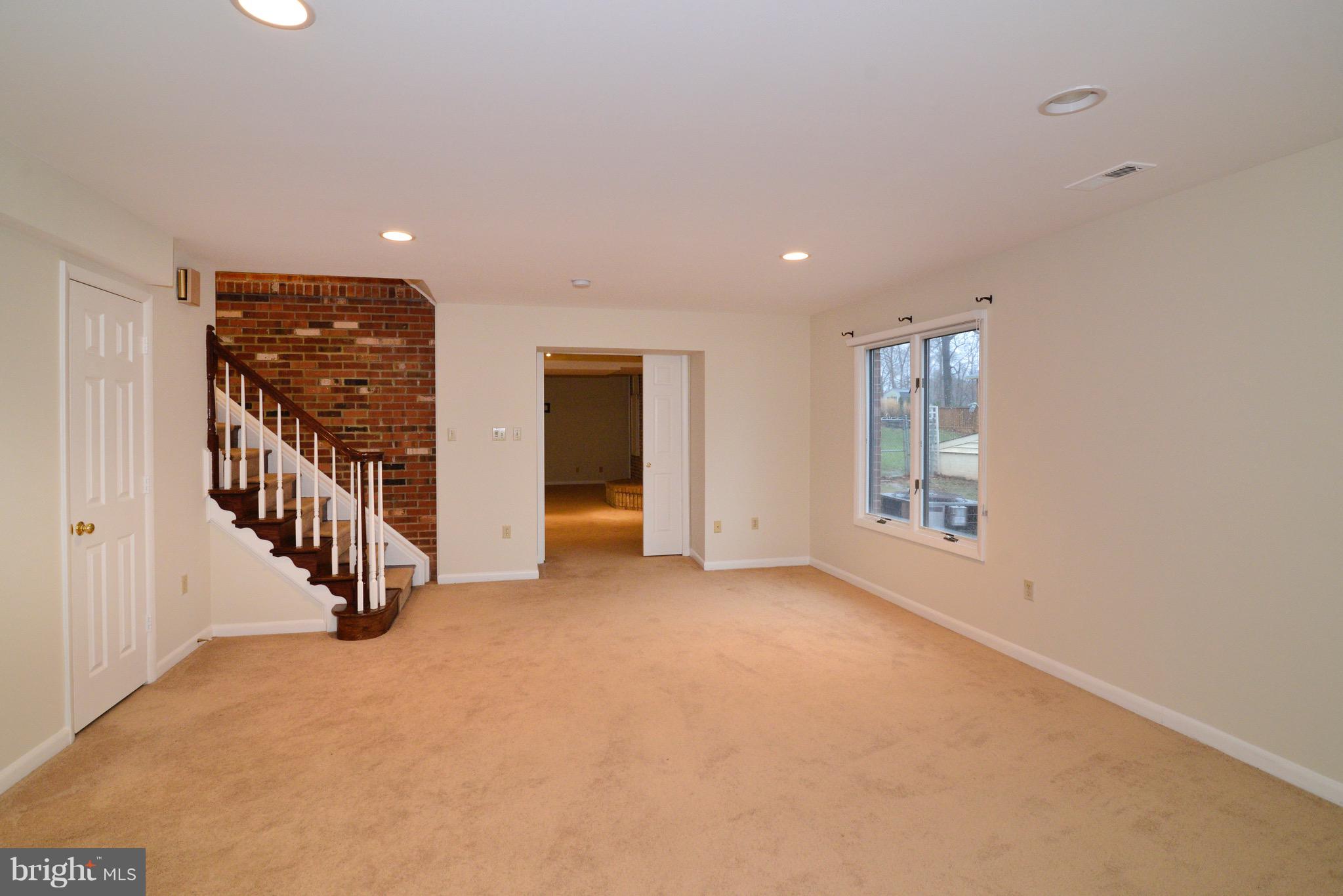 YORKSHIRE ACRES - Residential